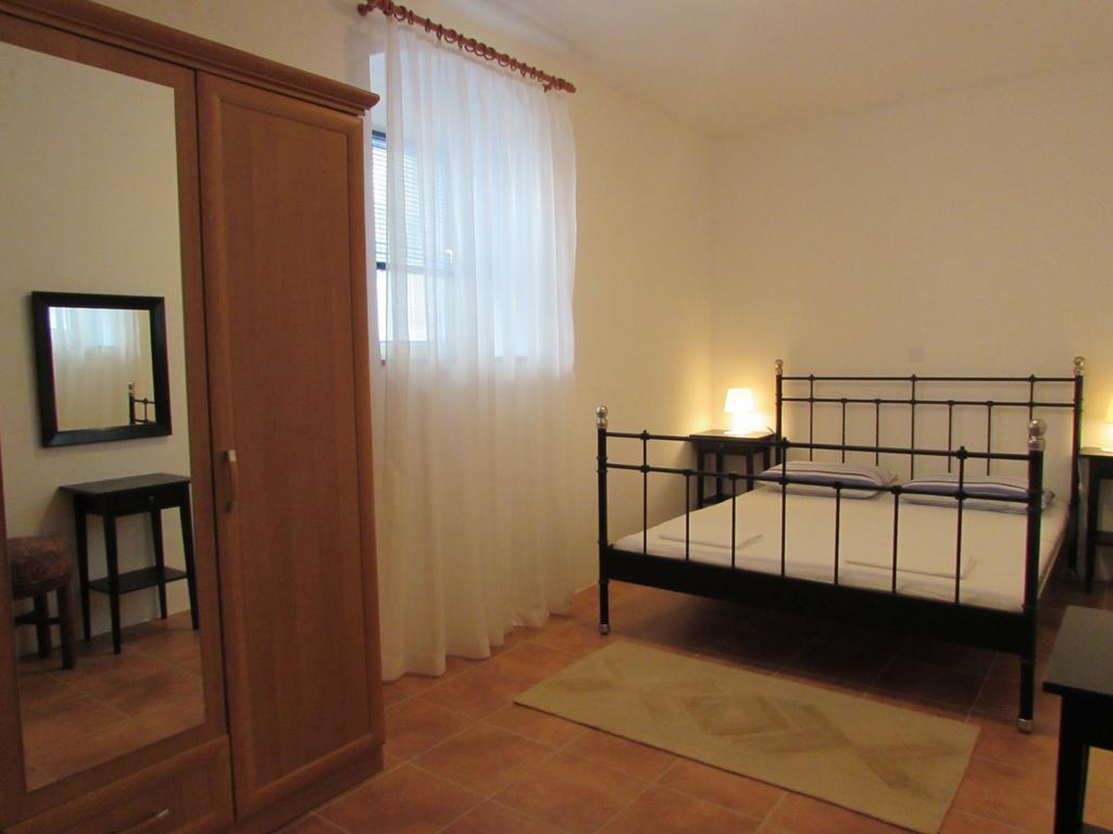 Apartments Madirazza Trogir Zewnętrze zdjęcie