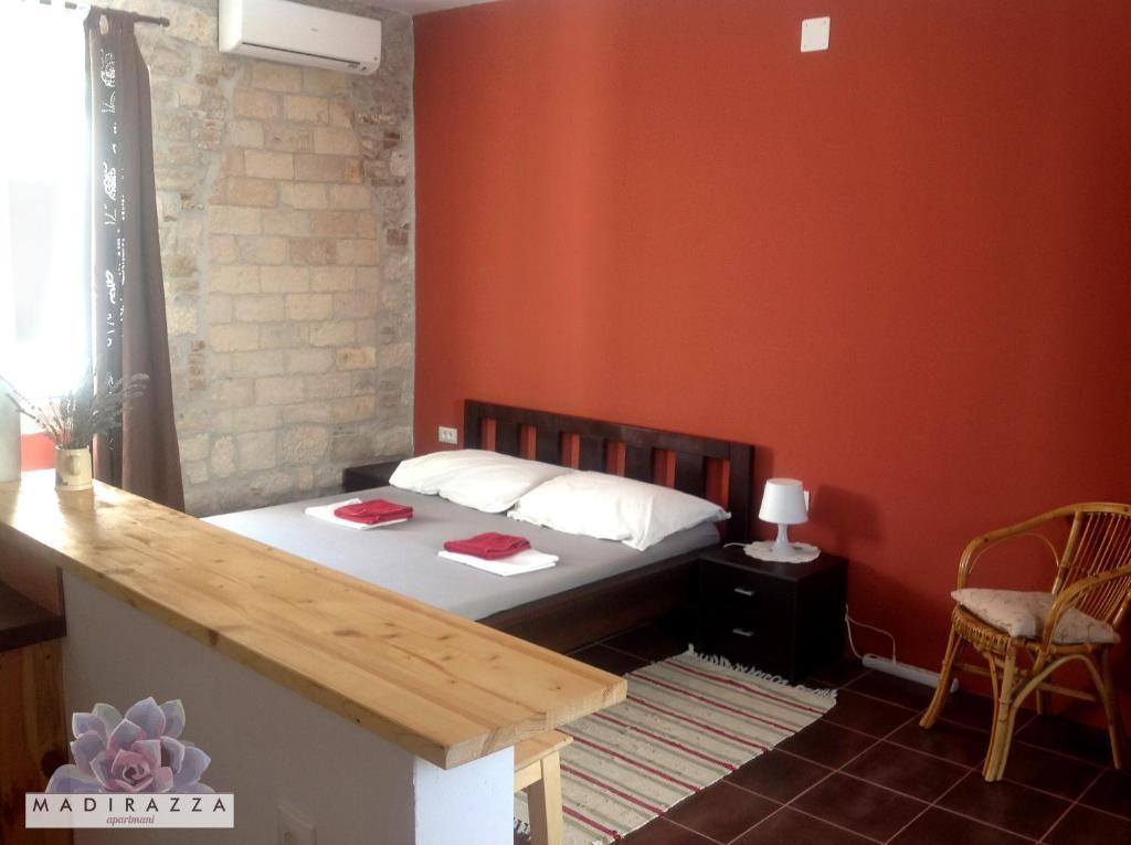 Apartments Madirazza Trogir Zewnętrze zdjęcie